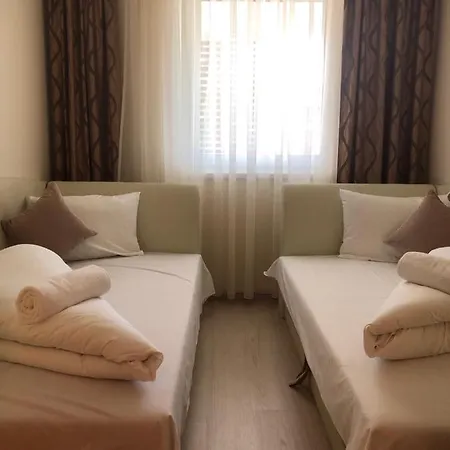 Panorama Part Apartman *