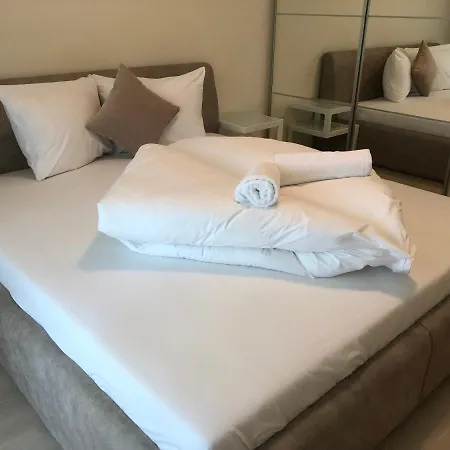 Panorama Part Apartman דירה
